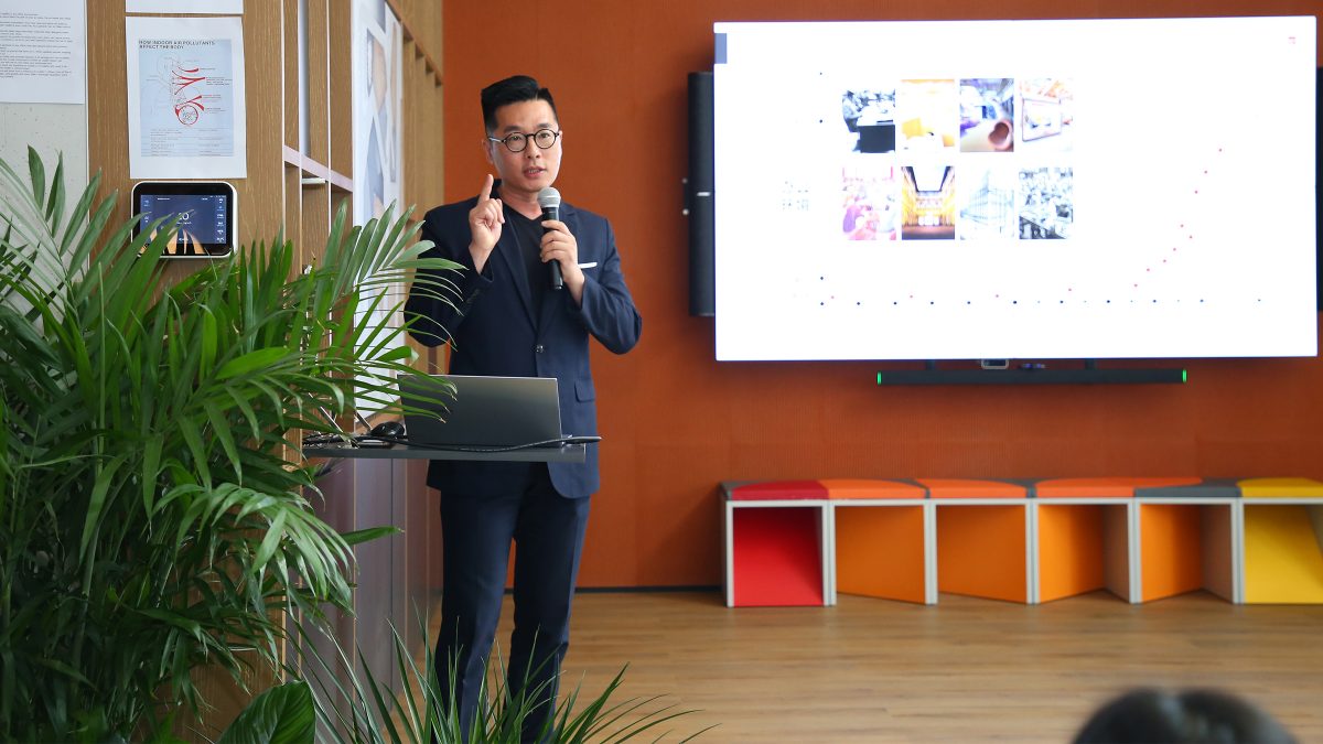 Jason Chiang speaking at conference