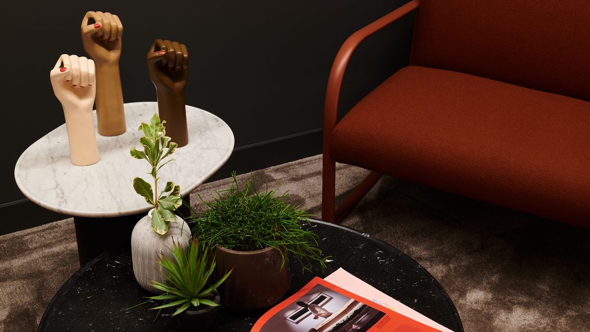 table with accessories