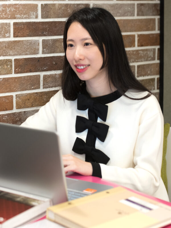 Elain Fang